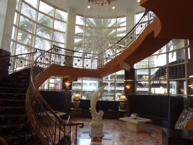 Garden Suite Hotel&Resort Los Angeles Buitenkant foto